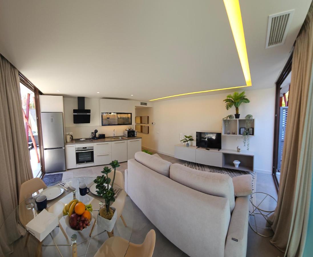 Nogalera Quintessence Apartment With Private Parking By Namaste Elite Torremolinos Exterior foto
