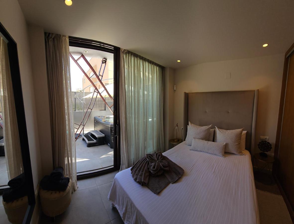 Nogalera Quintessence Apartment With Private Parking By Namaste Elite Torremolinos Exterior foto